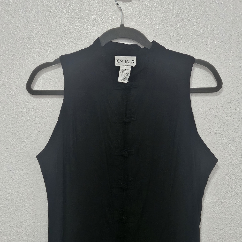 KAHALA DRESS SIZE LARGE - Picture 2 of 10